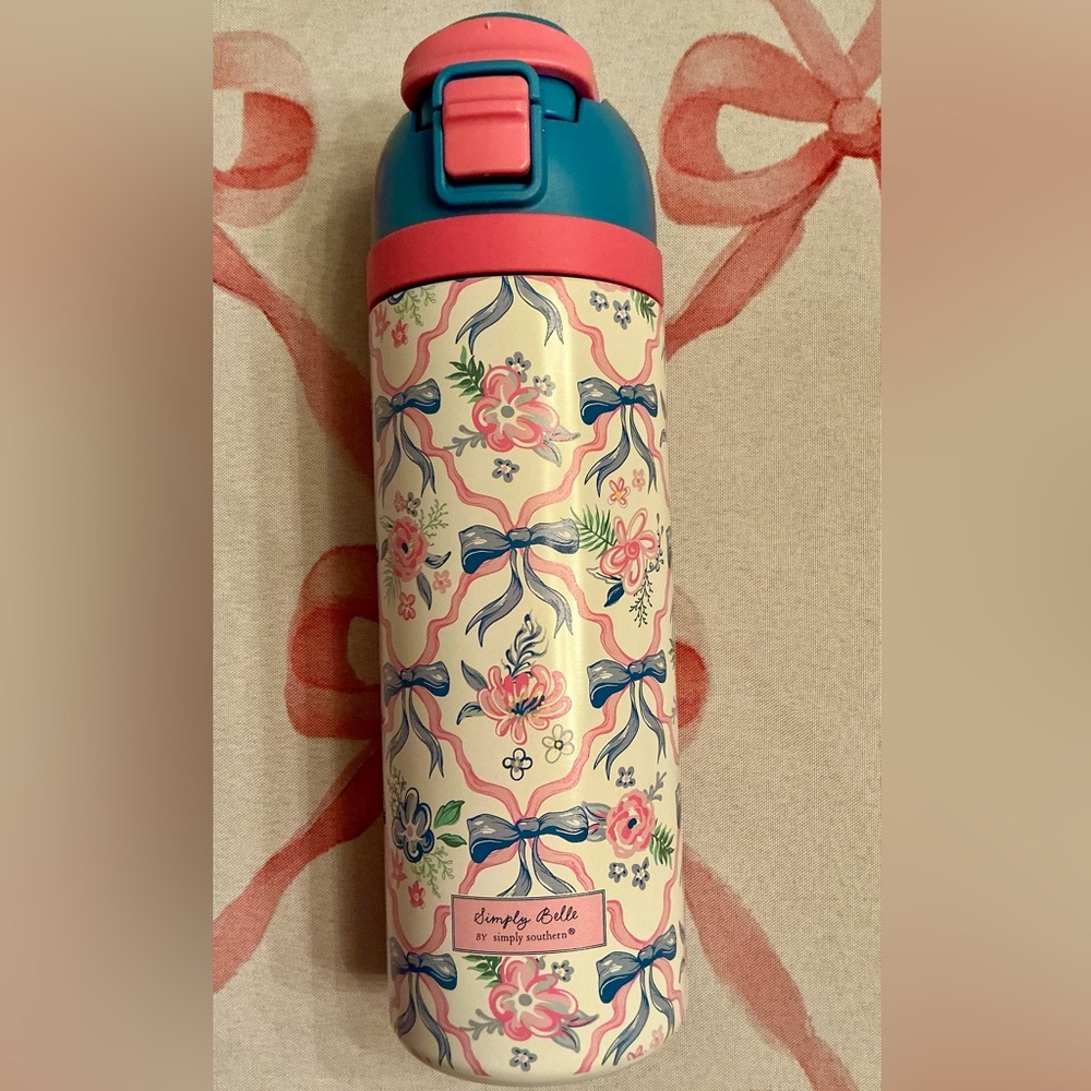 Simply Southern Southern Belle ribbon, bows, and flowers water bottle